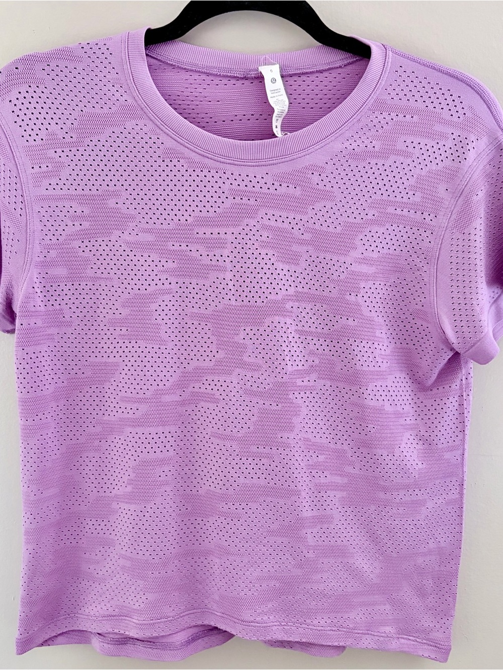 Lululemon Train To Be Short Sleeve Purple Mesh Workout Top Size 6